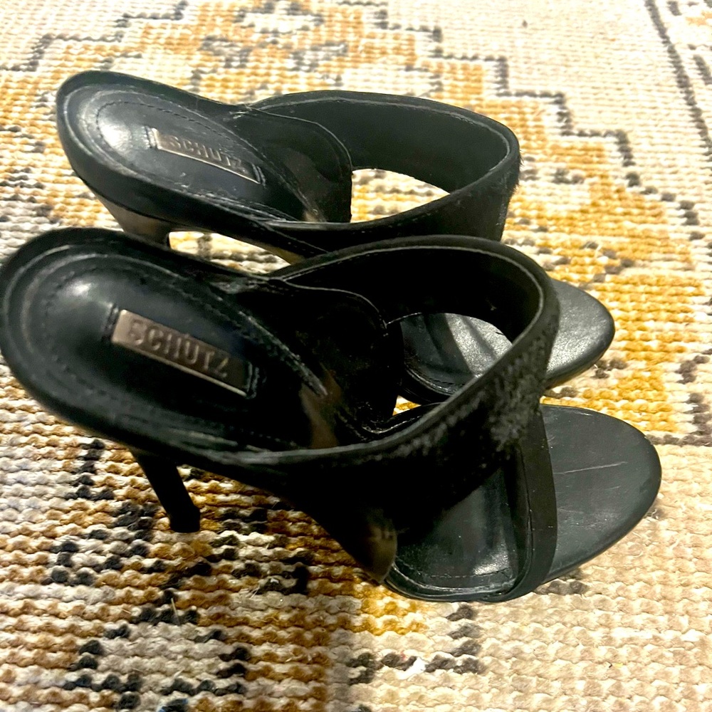 Schultz Calf-Hair Black Pumps, Size 8B
